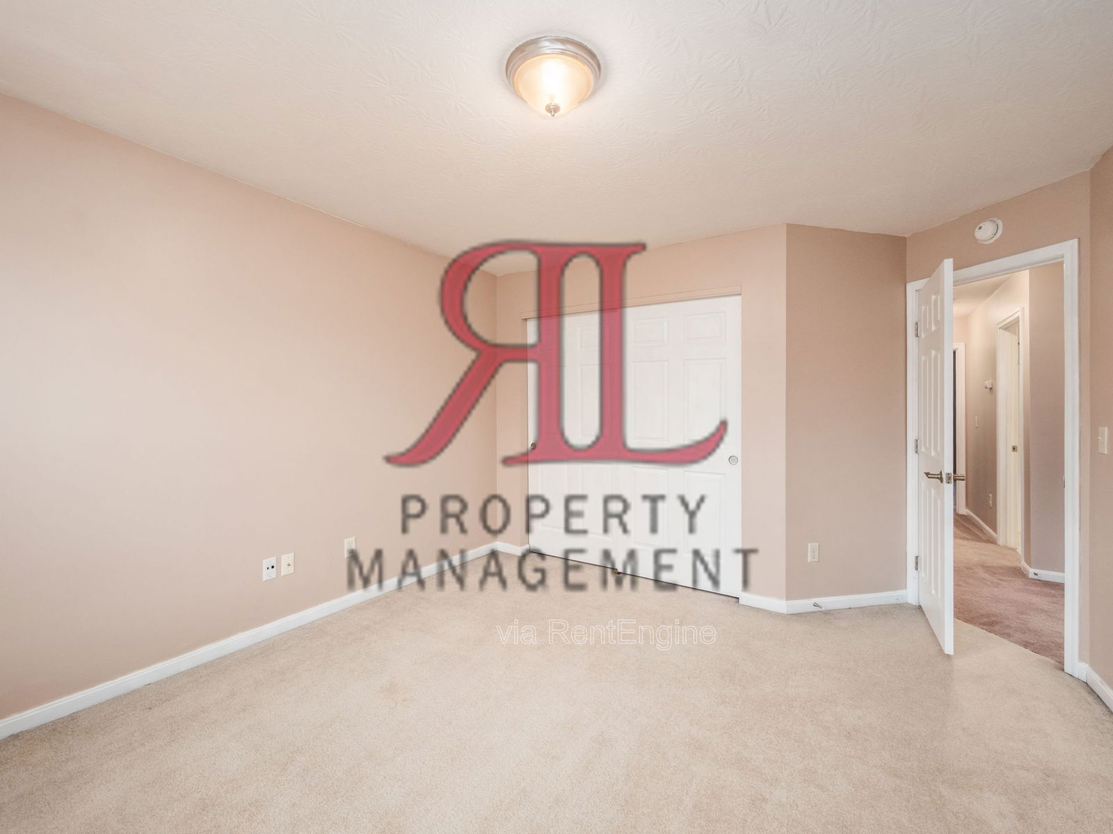 Building Photo - 1880 Prominence Dr