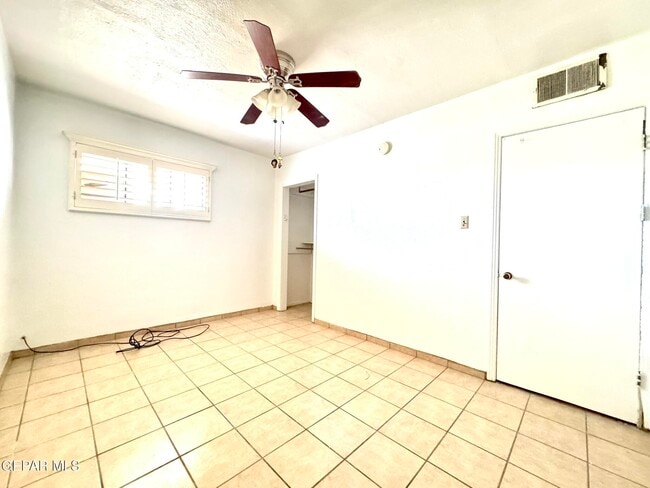 Building Photo - 7512 Kingman Dr