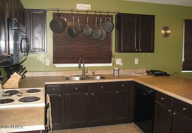 Building Photo - 23952 W Desert Bloom St