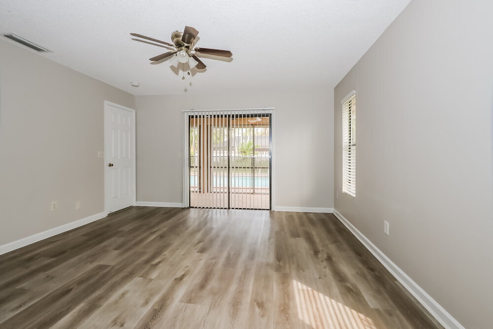 Building Photo - 1653 Primrose Ln