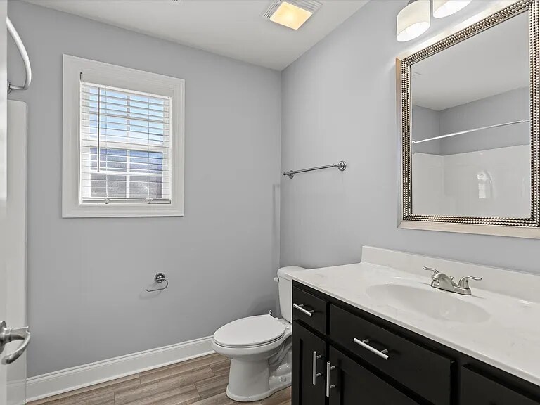 Building Photo - 27998 Cross Gate Dr