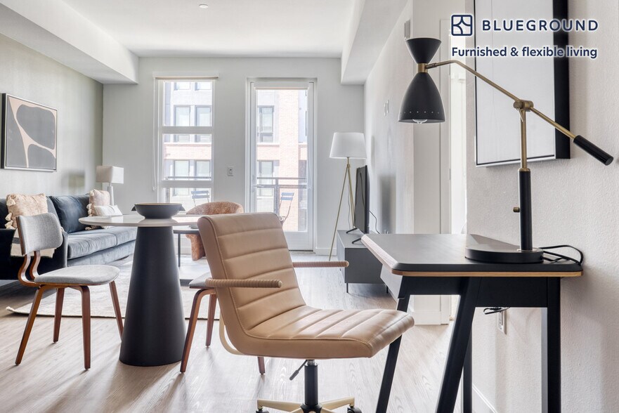 Building Photo - 4310 Hubbard St