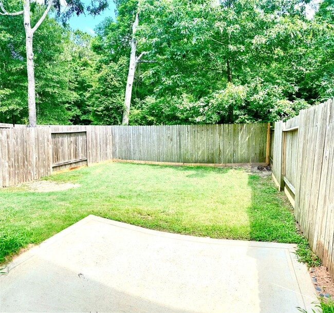 Building Photo - 64 Woodland Hills Dr