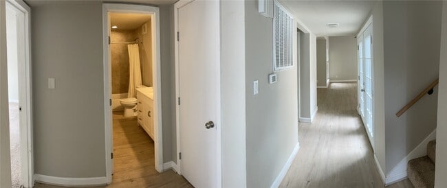 Building Photo - 12841 Orion Ct