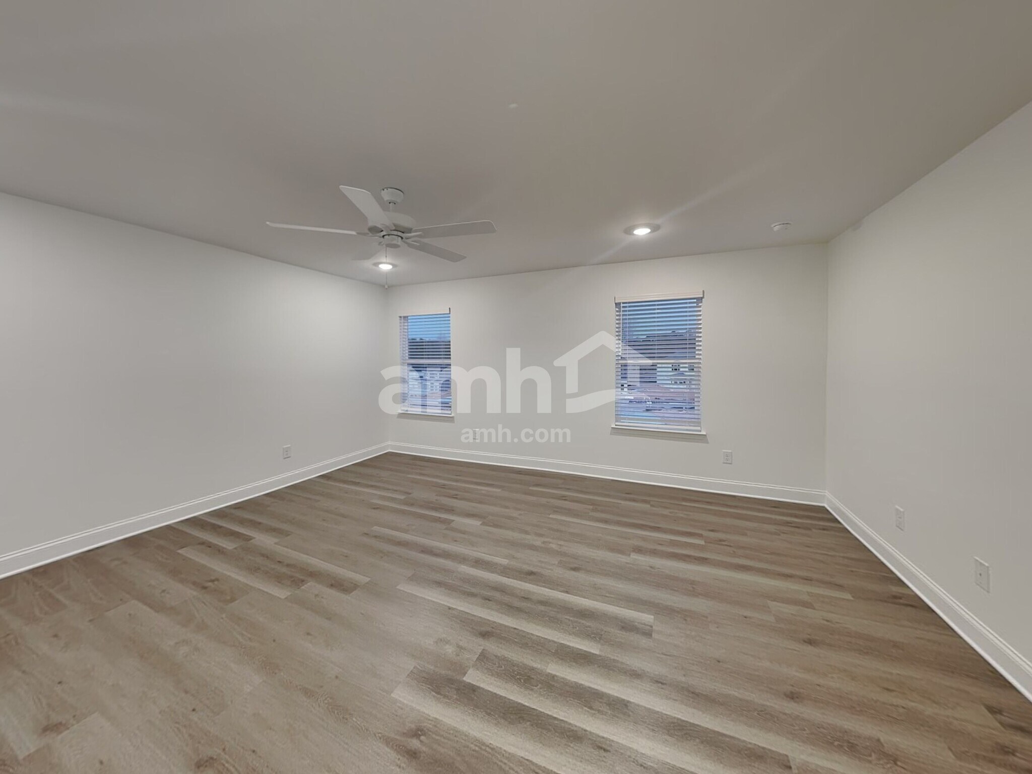 Building Photo - 439 Hickory Pointe Rd