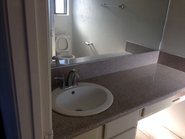 Bathroom #2 - 2720 E South St