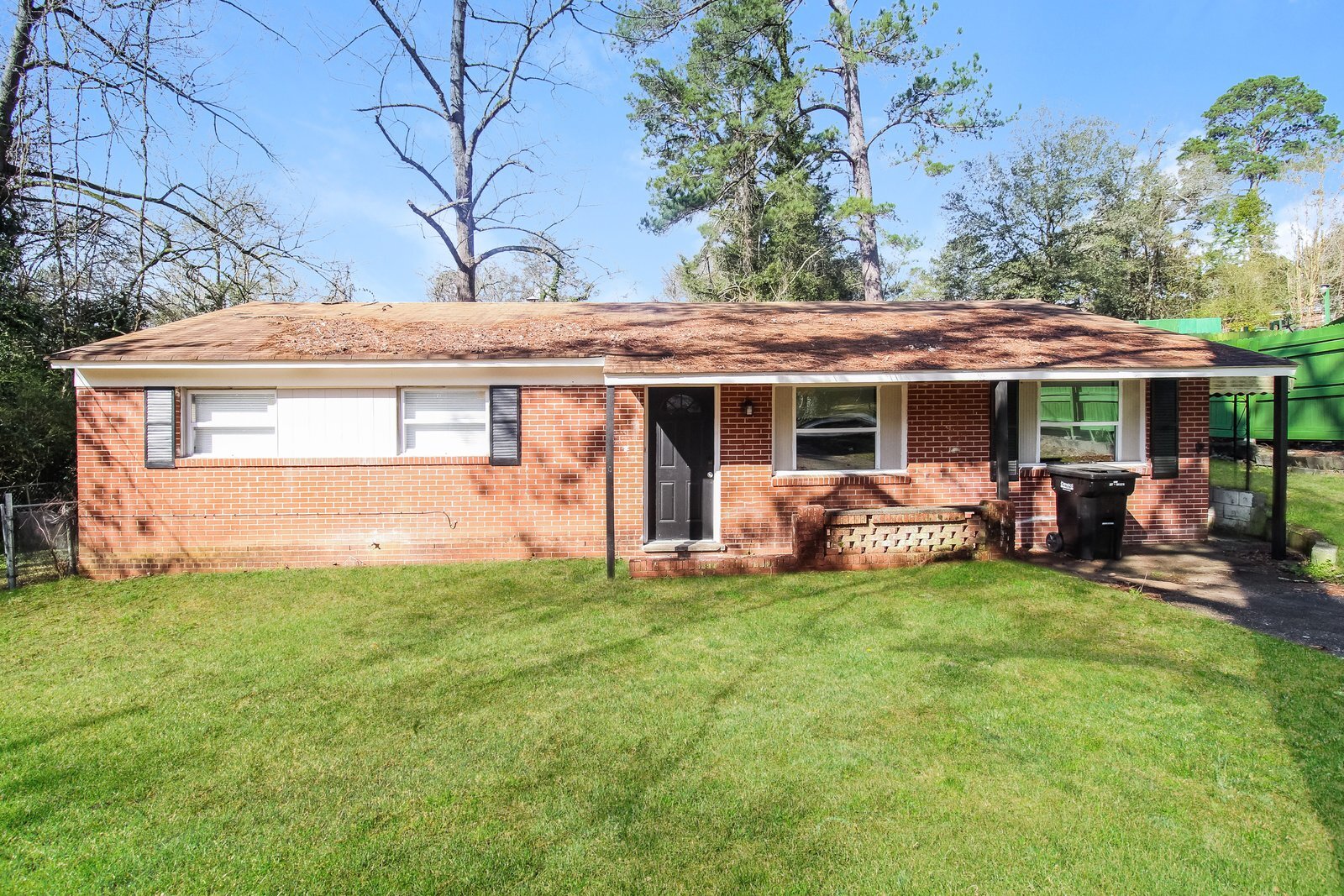 Building Photo - 847 Mcpherson Dr