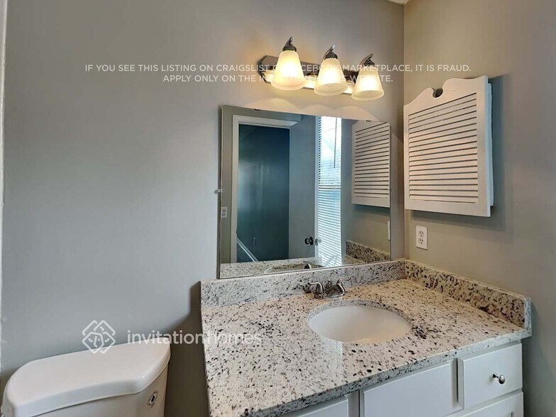 Building Photo - 10828 Losco Jct Dr