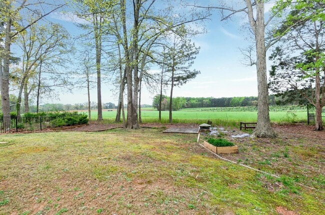 Building Photo - 3909 Yates Mill Trail