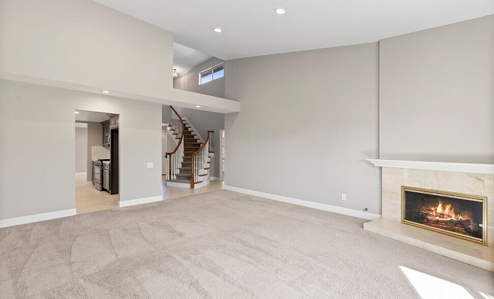 Building Photo - 3922 Ravenswood Dr