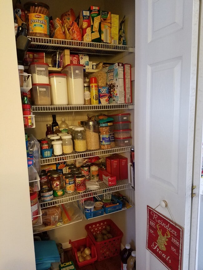 Building Photo - 2925 Espana Ct