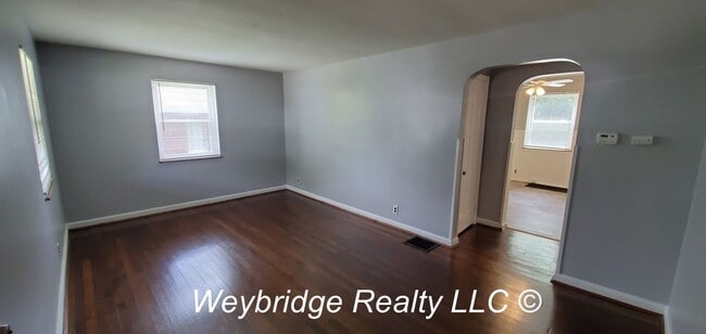 Building Photo - Coming Soon!  Very Nice 3 Bedroom 1 Bath H...