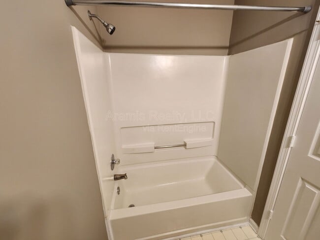 Building Photo - 6527 Charter Way