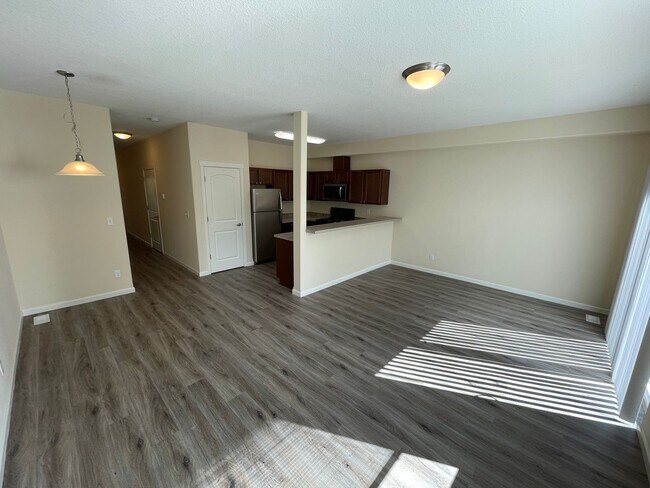 Building Photo - 419