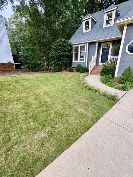 Building Photo - 1433 Greenside Dr