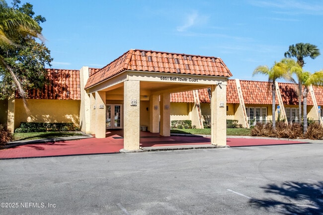 Building Photo - 6561 Mission Ct