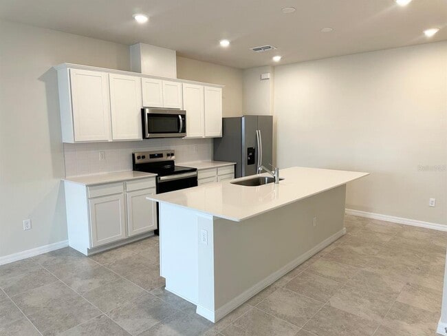 Building Photo - 6409 Breeze Filled Ln