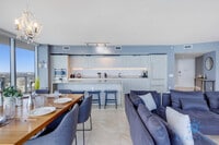 Building Photo - 4111 S Ocean Dr