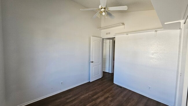 Building Photo - Spacious 3-Bedroom, 2-Bath Mobile Home in California City – Comfortable Living with Great Communi...