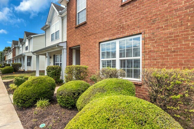 Building Photo - 414 Arapaho Dr