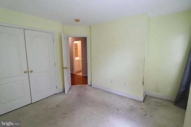 Building Photo - 7200 Phelps Hill Ct