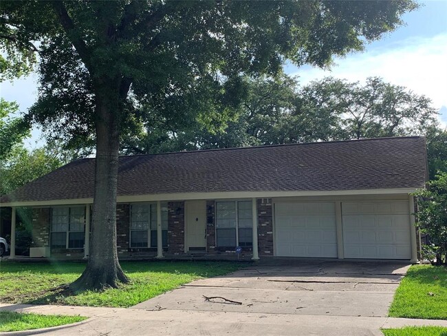 Building Photo - 8502 McAvoy Dr