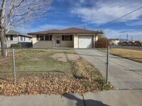 Building Photo - 406 N 23rd St