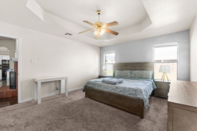 Building Photo - 4109 Maid Marian Cir