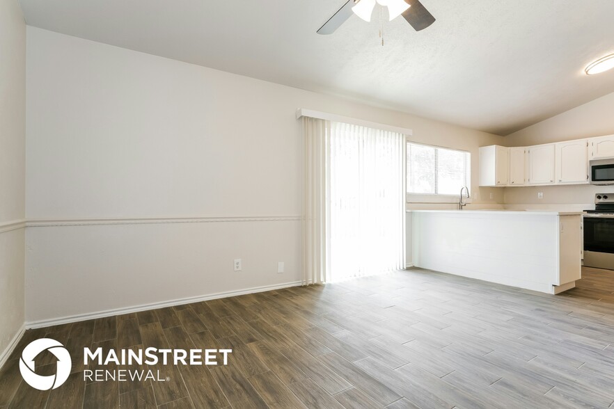 Building Photo - 502 Ponderosa Dr