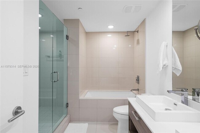 Building Photo - 1300 S Miami Ave