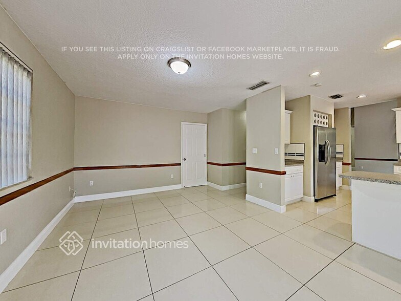 Building Photo - 8361 NW 166th Terrace