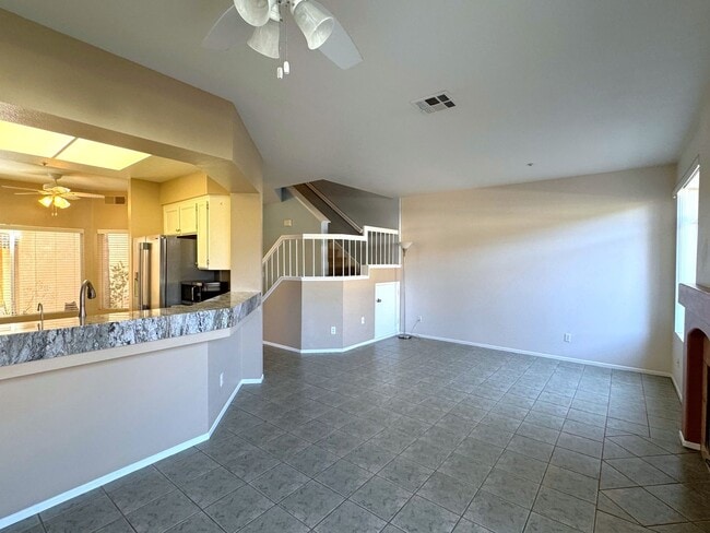 Building Photo - Beautifully Upgraded 2 Bed / 2.5 Bath Townhome in Tristan Community – Rancho San Diego