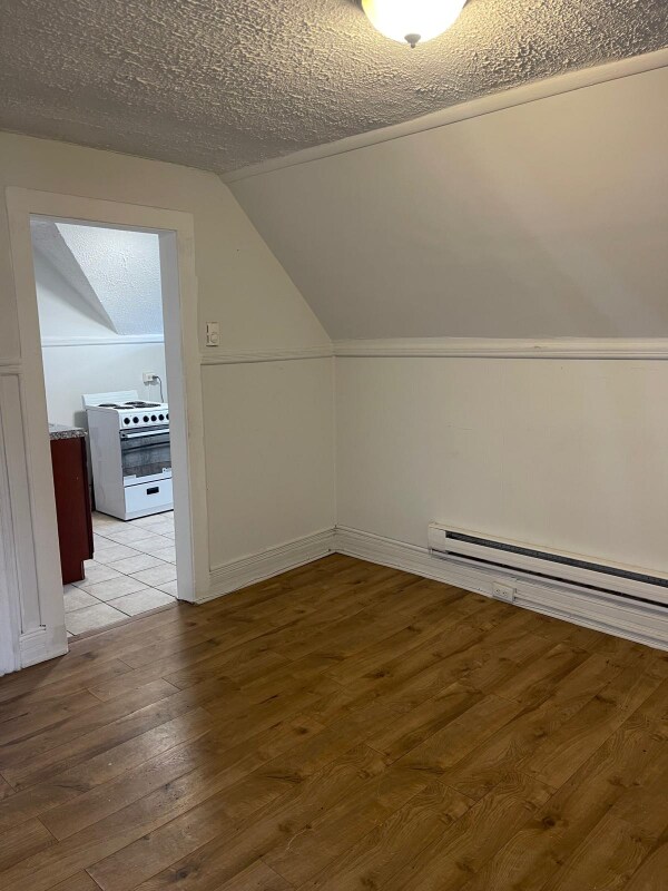 Building Photo - 26 Ella St