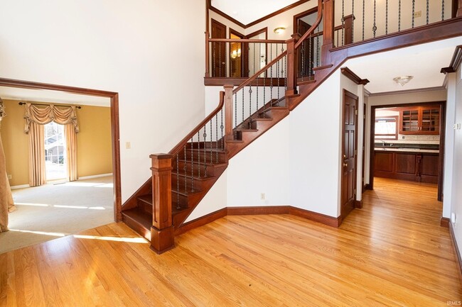 Building Photo - 3516 S Ashwood Dr