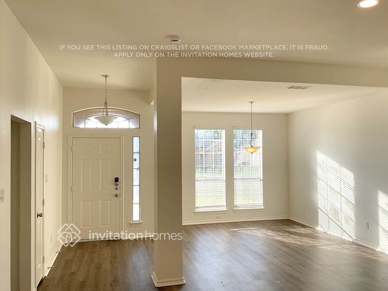 Building Photo - 7414 Bryn Mawr Dr