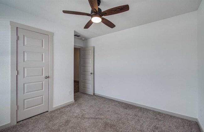 Building Photo - 14543 Rain Tree Dr