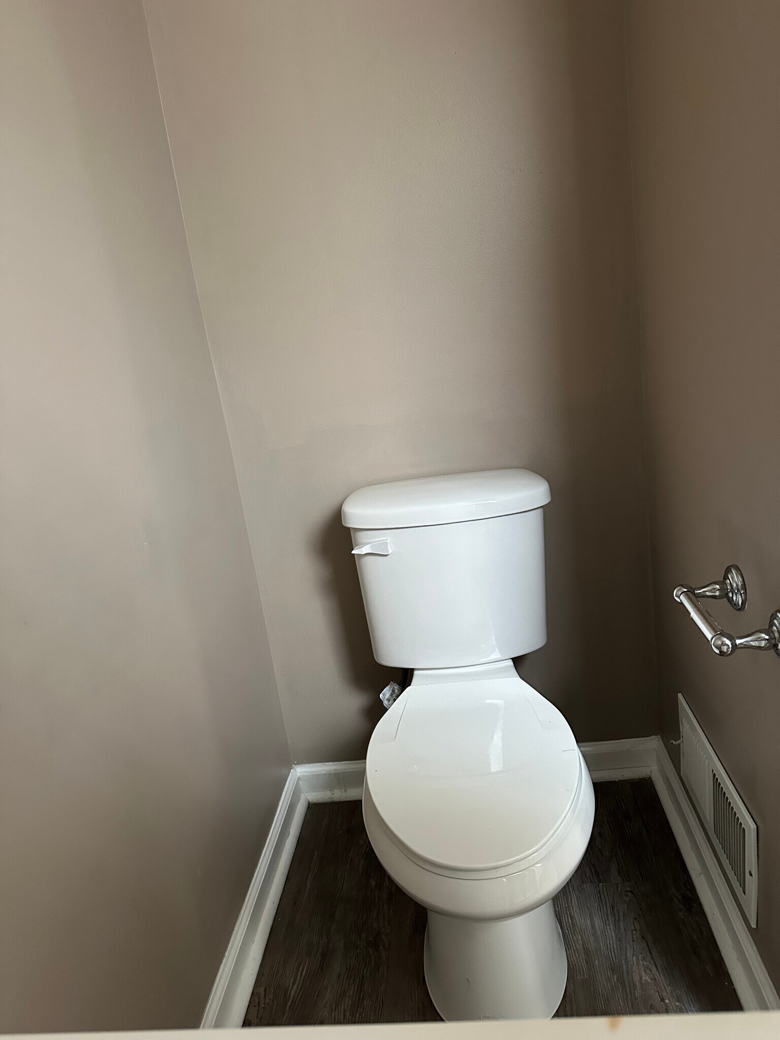 Building Photo - 48 Maytide St