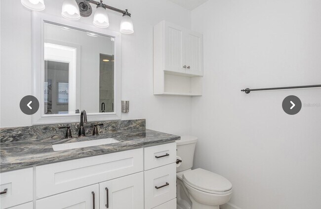 Building Photo - 214 Fair Winds Dr