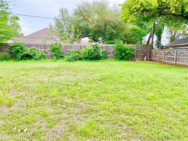 Building Photo - 2300 Alicia Ct
