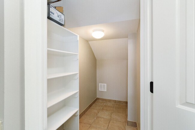 Building Photo - Quality Home Management