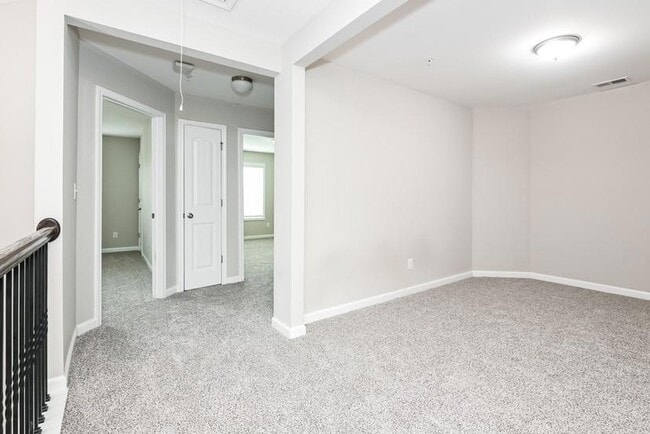 Building Photo - 1216 Foxcroft Ln