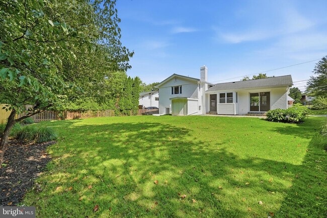 Building Photo - 9831 Singleton Dr