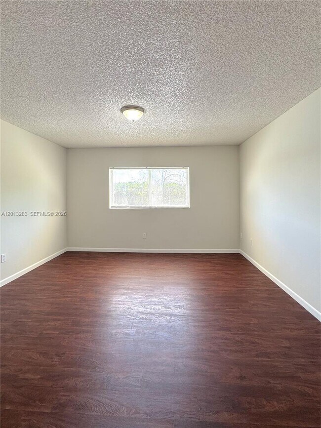 Building Photo - 3610 N 56th Ave