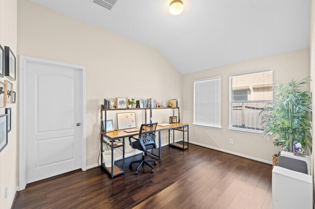 Building Photo - 16106 Colt Springs Ln