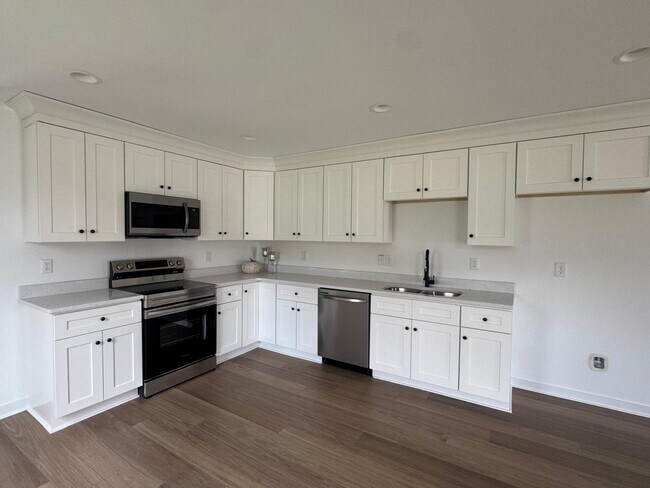 Building Photo - 508 Crump St