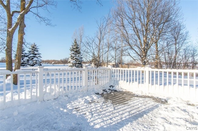 Building Photo - 26537 NY-283