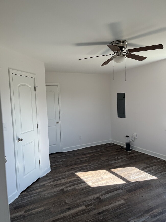 Building Photo - 9155 Concord Rd