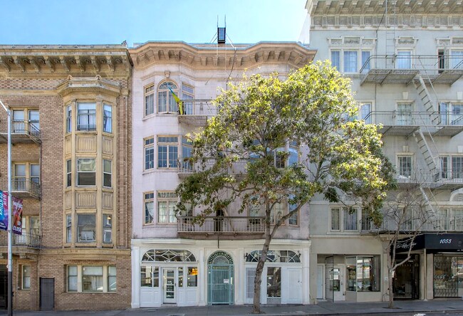 Building Photo - 1047 Bush St