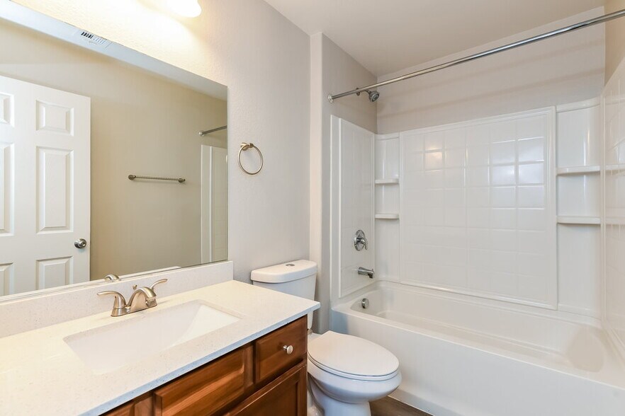 Building Photo - 328 Sweet Sugar Pine Dr