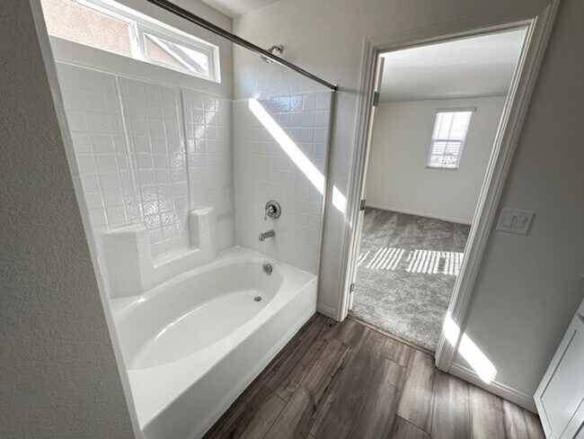 Building Photo - Brand New Inspirada Home